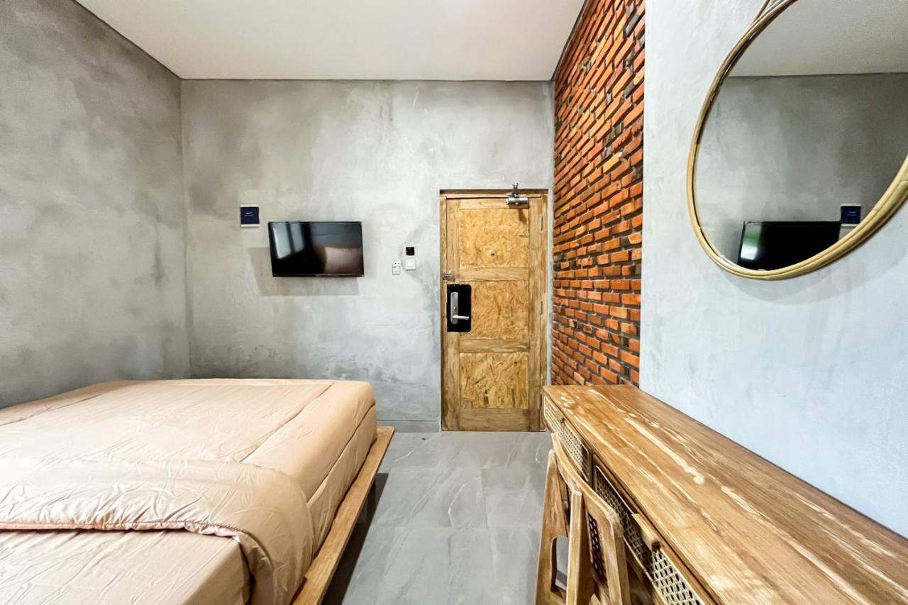 Hotel Rattanhaus R Signature Mitra Reddoorz Palembang